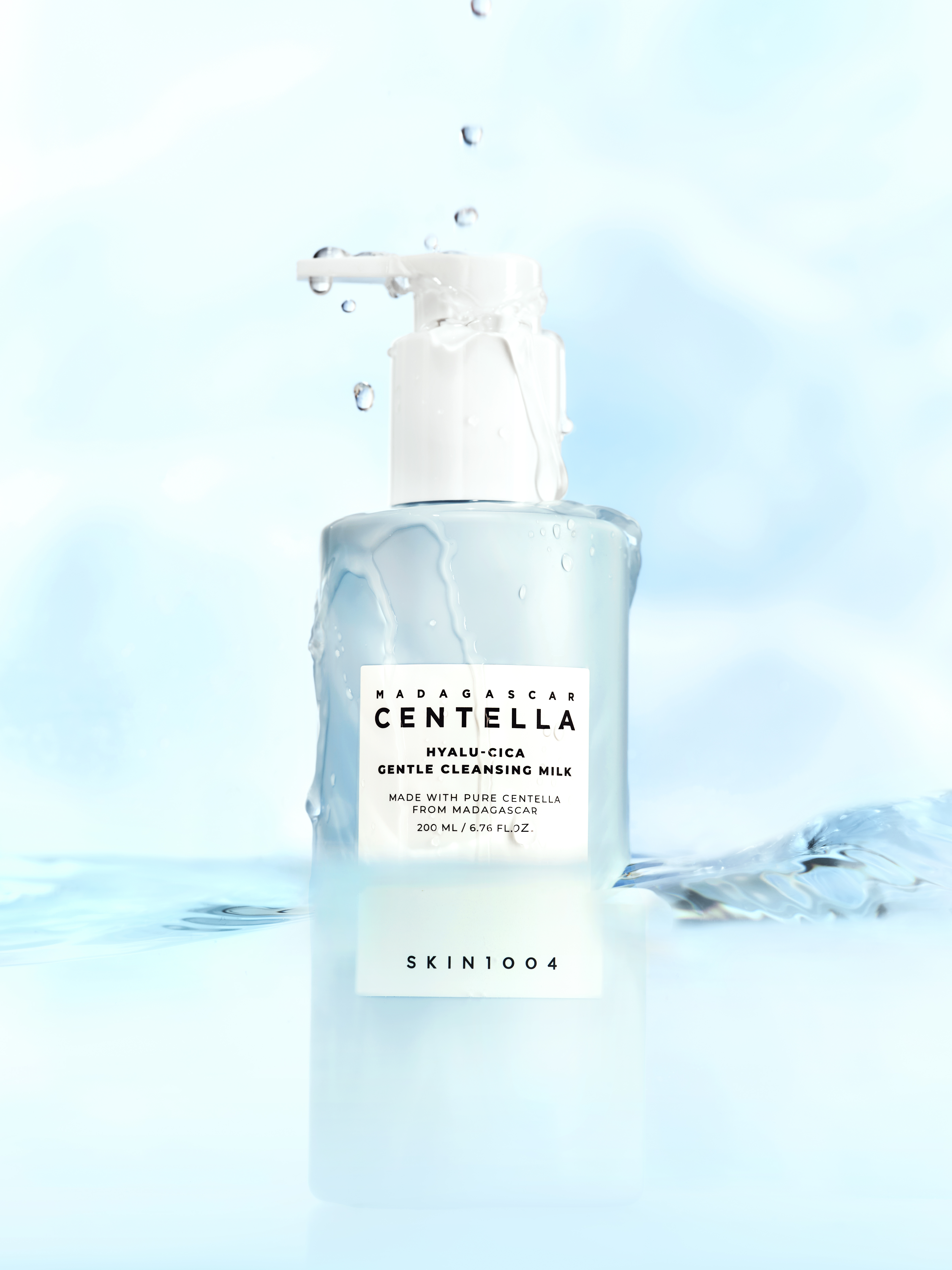 SKIN1004 Madagascar Centella Hyalu-Cica Gentle Cleansing Milk