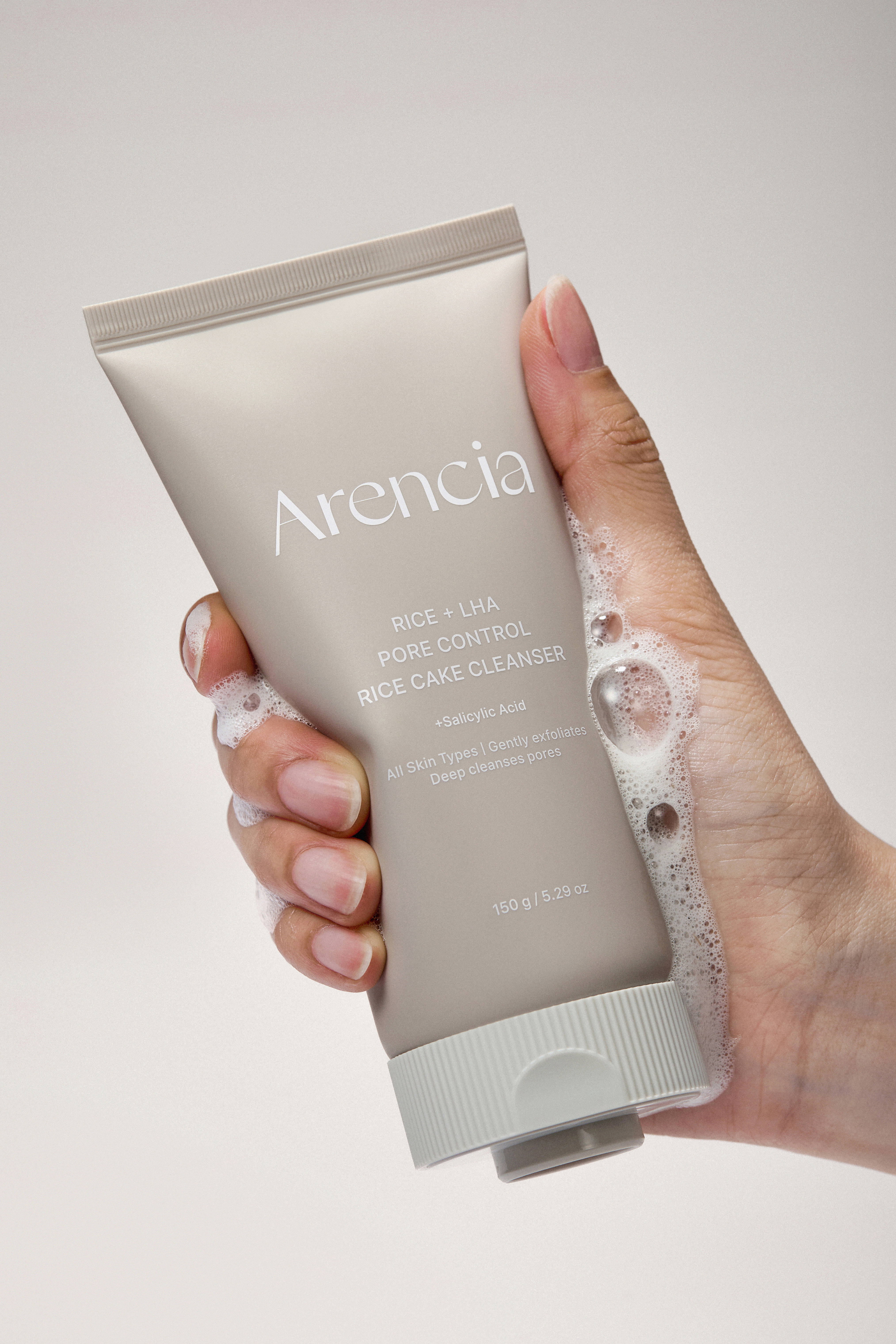 ARENCIA Rice + LHA Pore Control Rice Cake Cleanser