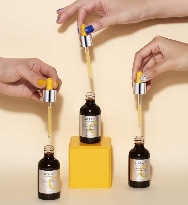Pures Vitamin C für einen makellosen Glow ohne Falten und Flecken