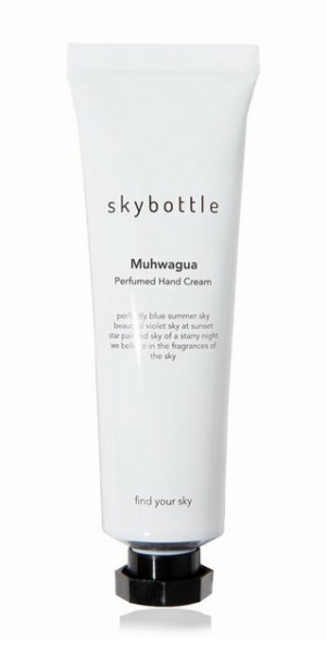 Eine Handcreme der Marke Skybottle in der Duftrichtung Muhwagua